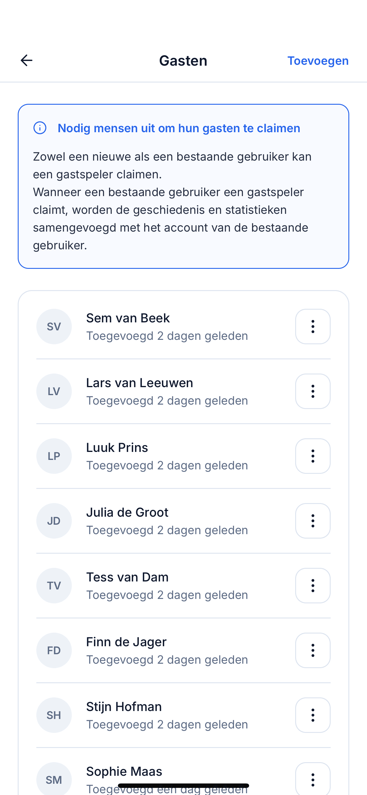 Gastenbeheerscherm met de gastspelers die een beheerder heeft toegevoegd